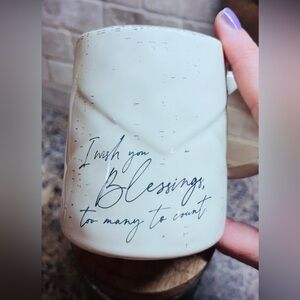 Demdaco “Many Thanks” envelope coffee mug, cream color with black lettering